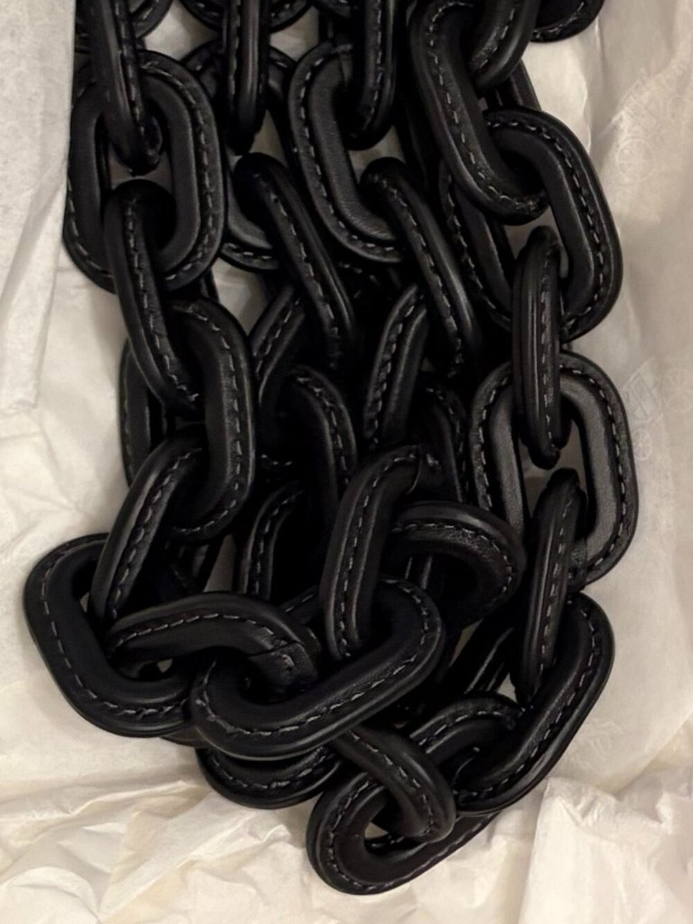 NWT COACH LONG BLACK LEATHER COVERED LINK CHAIN STRAP - Picture 3 of 13